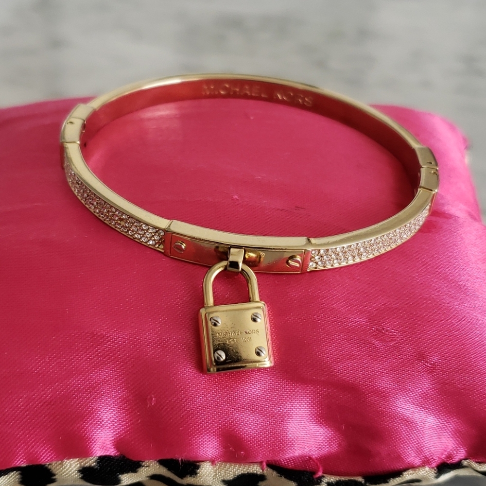 Michael Kors Hinged Bracelet